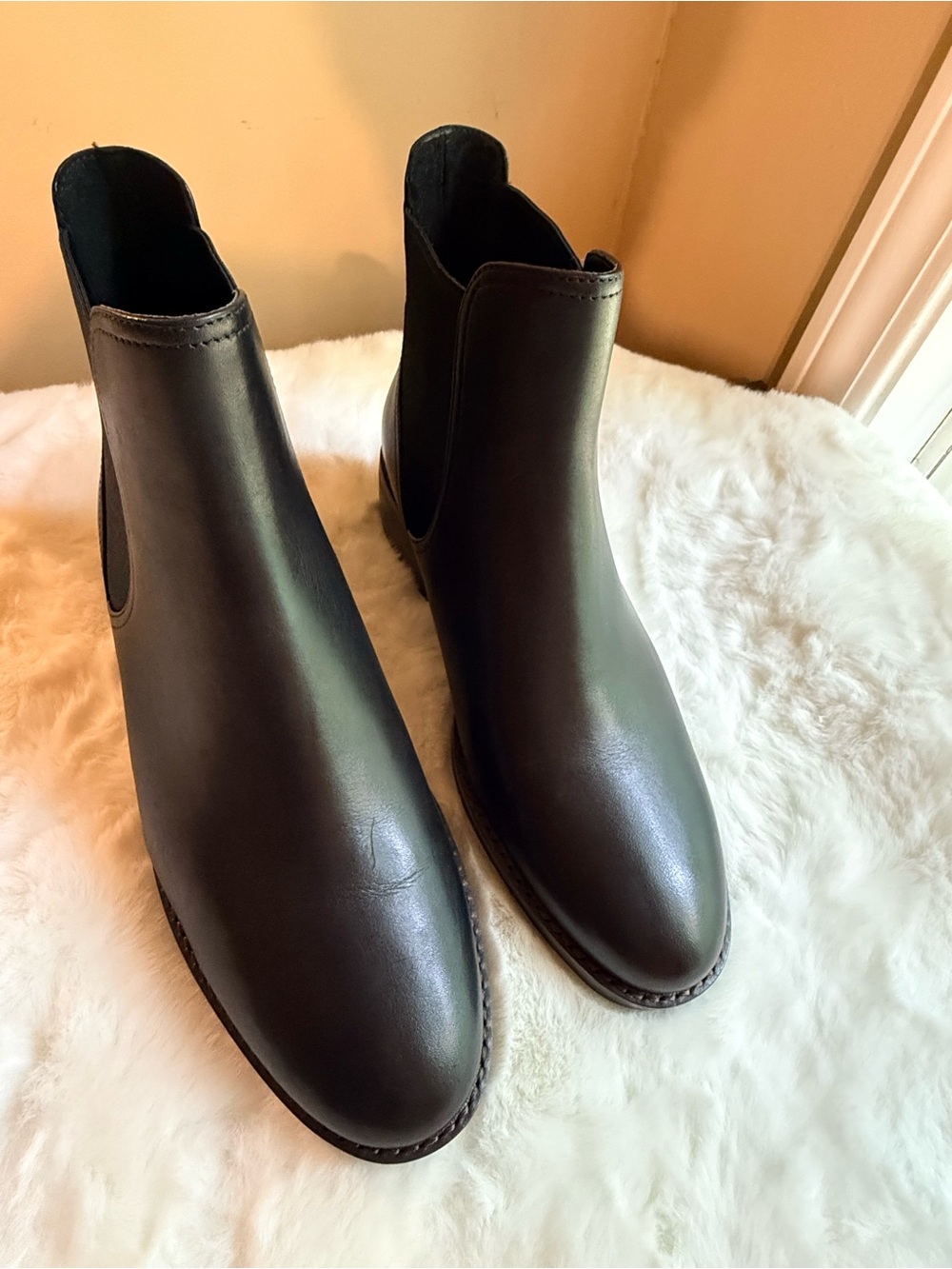 Cole Haan Women’s “Rebecca” Chelsea Boot In Black Leather US Size 8.5